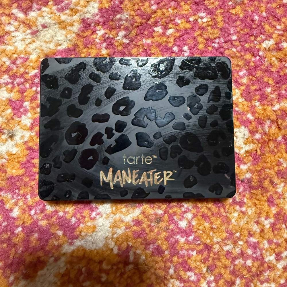 Tarte Maneater eyeshadow palette